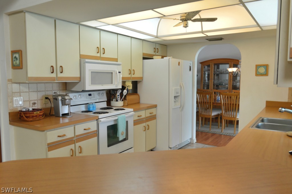 26090 Constantine Road Punta Gorda, FL 33983 - Photo 3 of 25 Gallery Image 3
