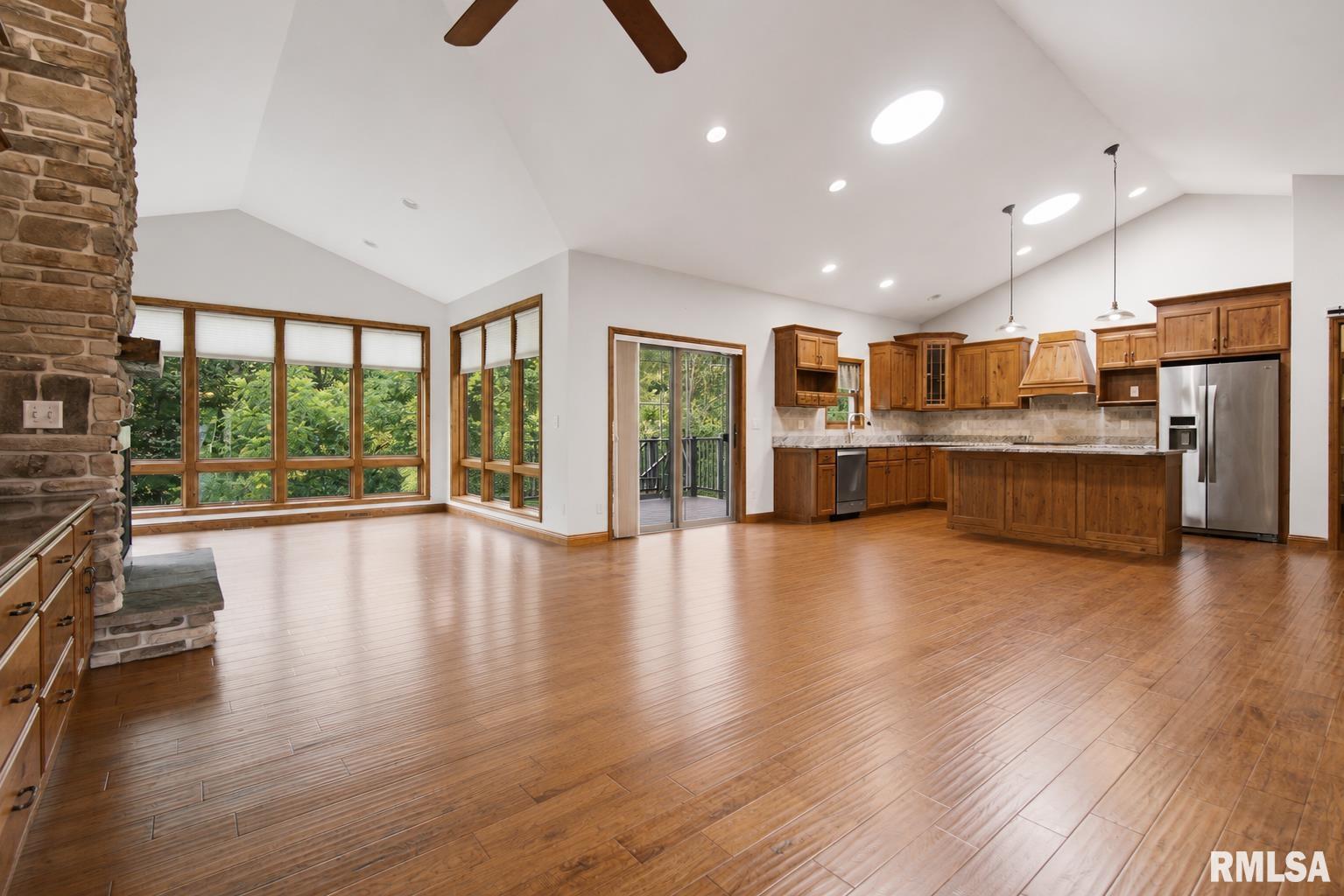 1841 Autumn Ridge Washington, IL 61571 - Photo 6 of 36 Gallery Image 6