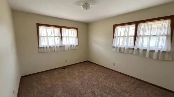 $339,900 | N70W13080 Brentwood Drive, Menomonee Falls, WI 53051
