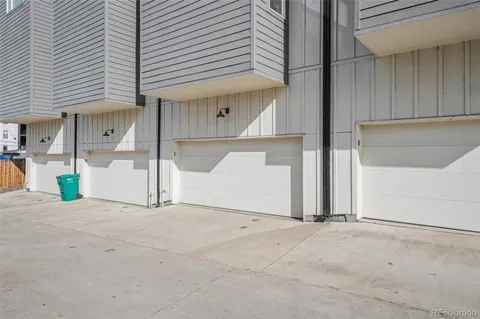 a view of a garage