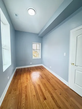 a view of utility room