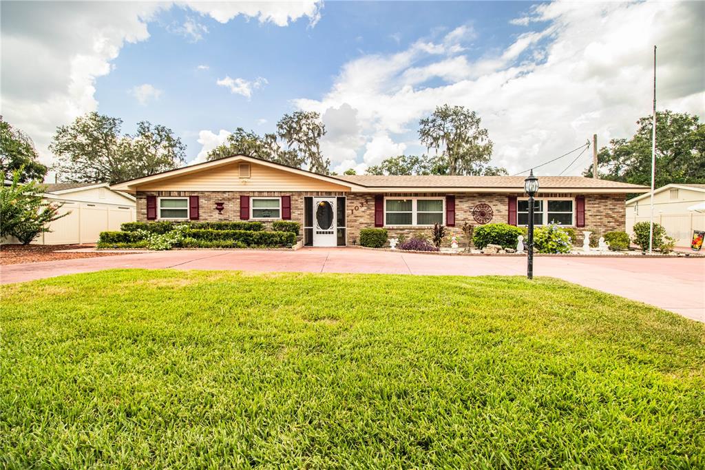 1034 Dolly Lane, Lakeland, FL 33813 Compass
