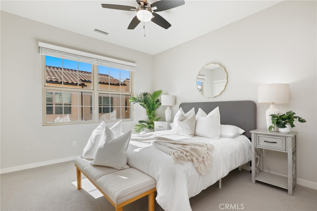 147 Excursion Irvine, CA 92618 - Photo 18 of 56