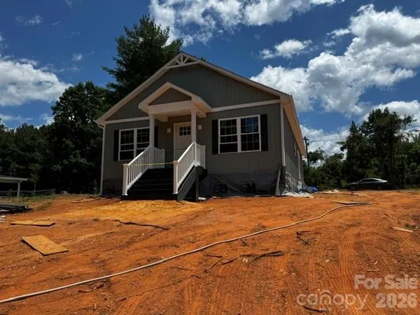 $309,500 | 405 Falls Avenue, Granite Falls, NC 28630