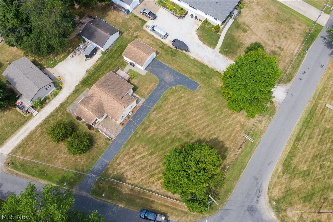 1039 Irish Road Kent, OH 44240 - Photo 32 of 34
