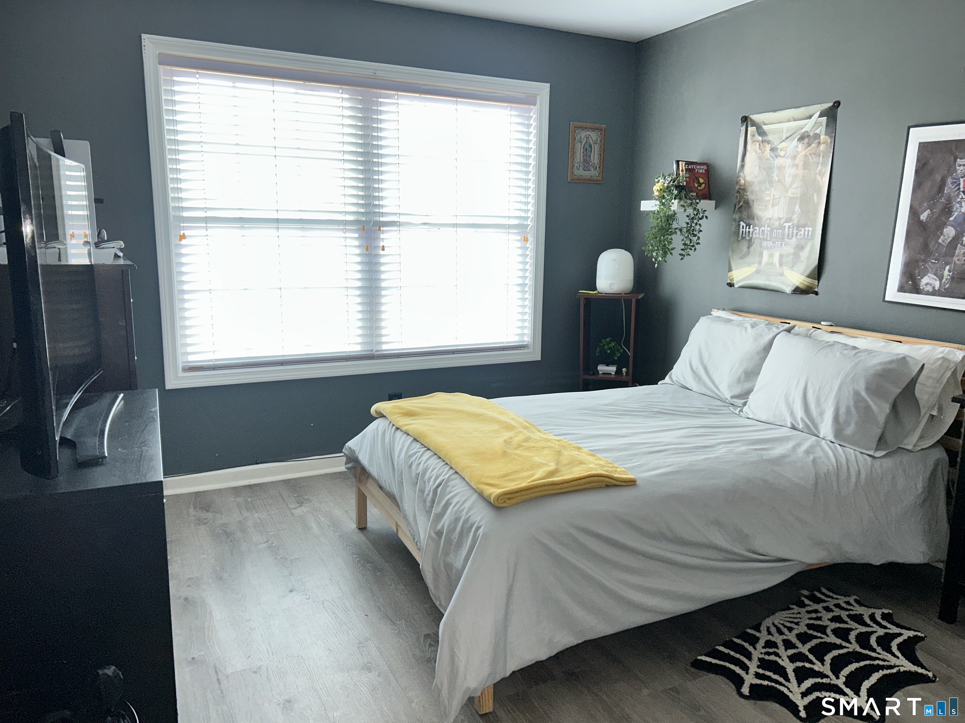 39 Asia Circle Bridgeport, CT 06610 - Photo 11 of 32