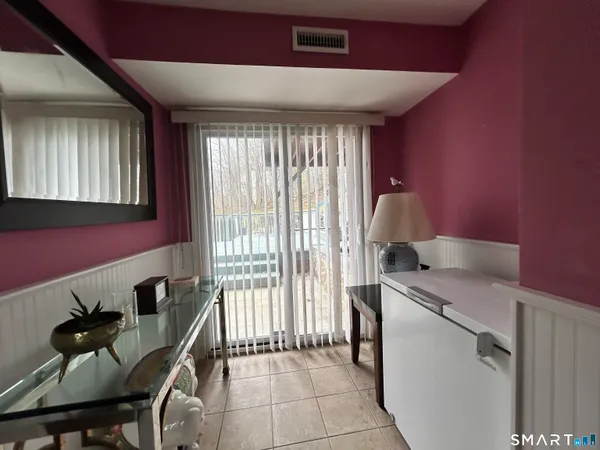 $3,650 | 39 Asia Circle, Bridgeport, CT 06610