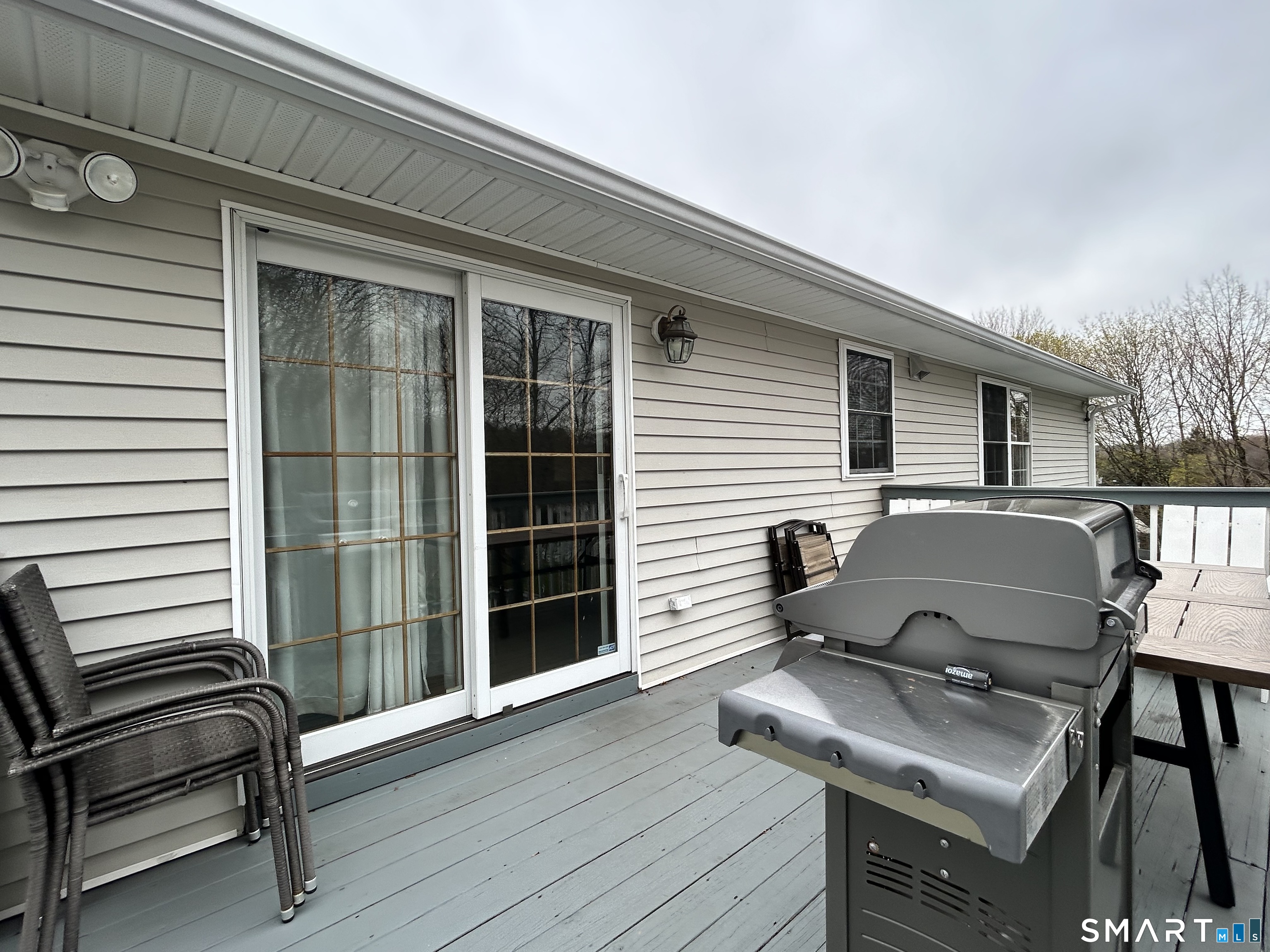 39 Asia Circle Bridgeport, CT 06610 - Photo 26 of 32