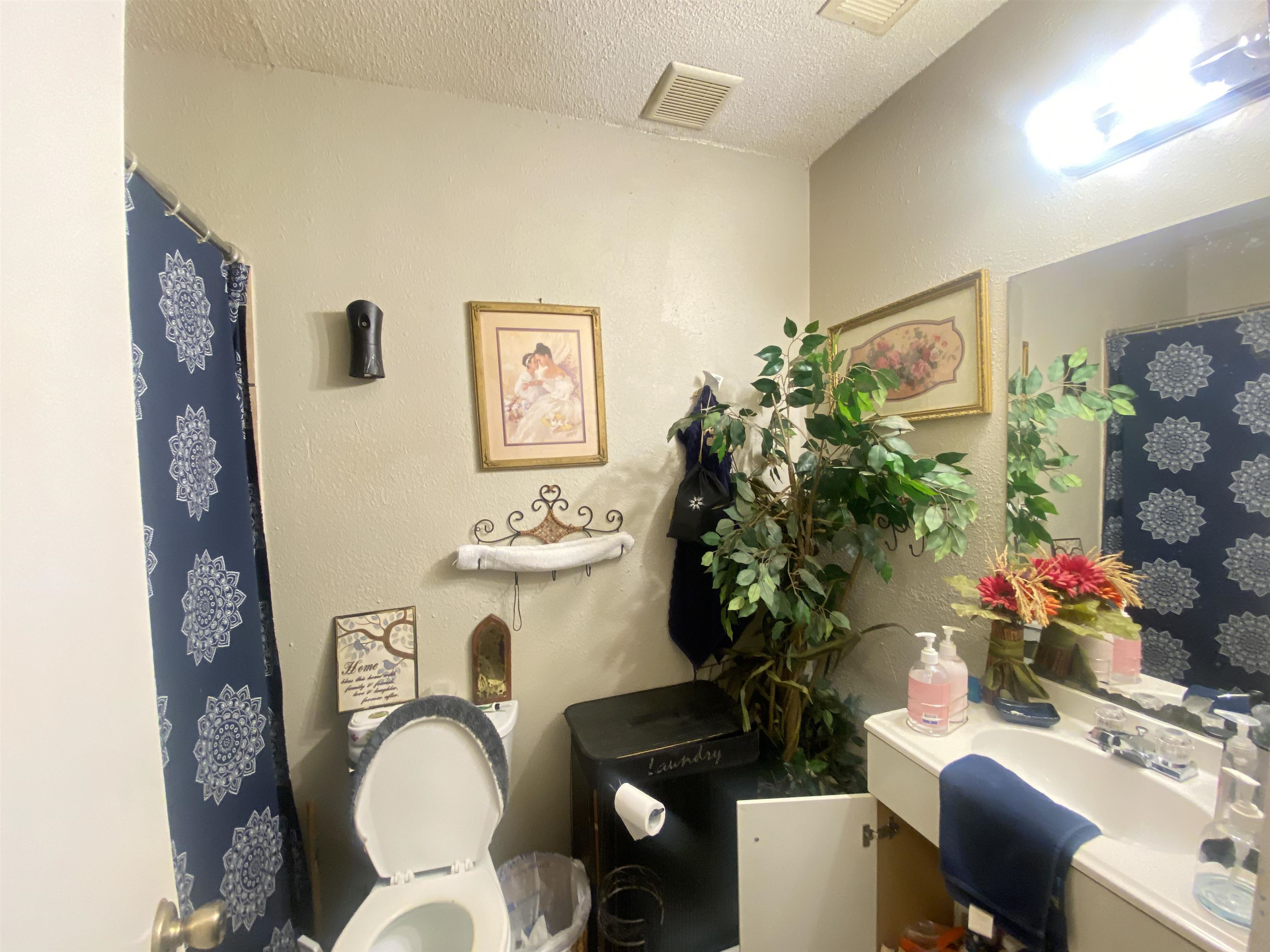 1263 Tahoe Road Memphis, TN 38109 - Photo 4 of 7 Gallery Image 4