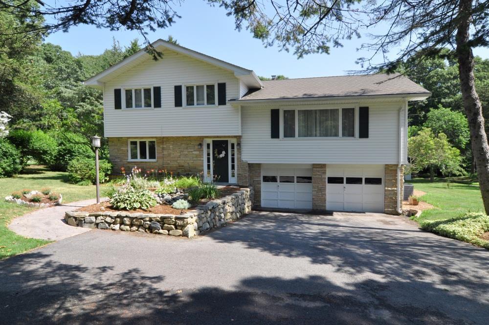 340 Groton Long Point Road Groton, CT 06340 - Photo 1 of 1 Newer Driveway