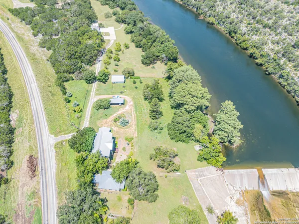 $1,800,000 | 2041 Farm To Market 1340, Hunt, TX 78024