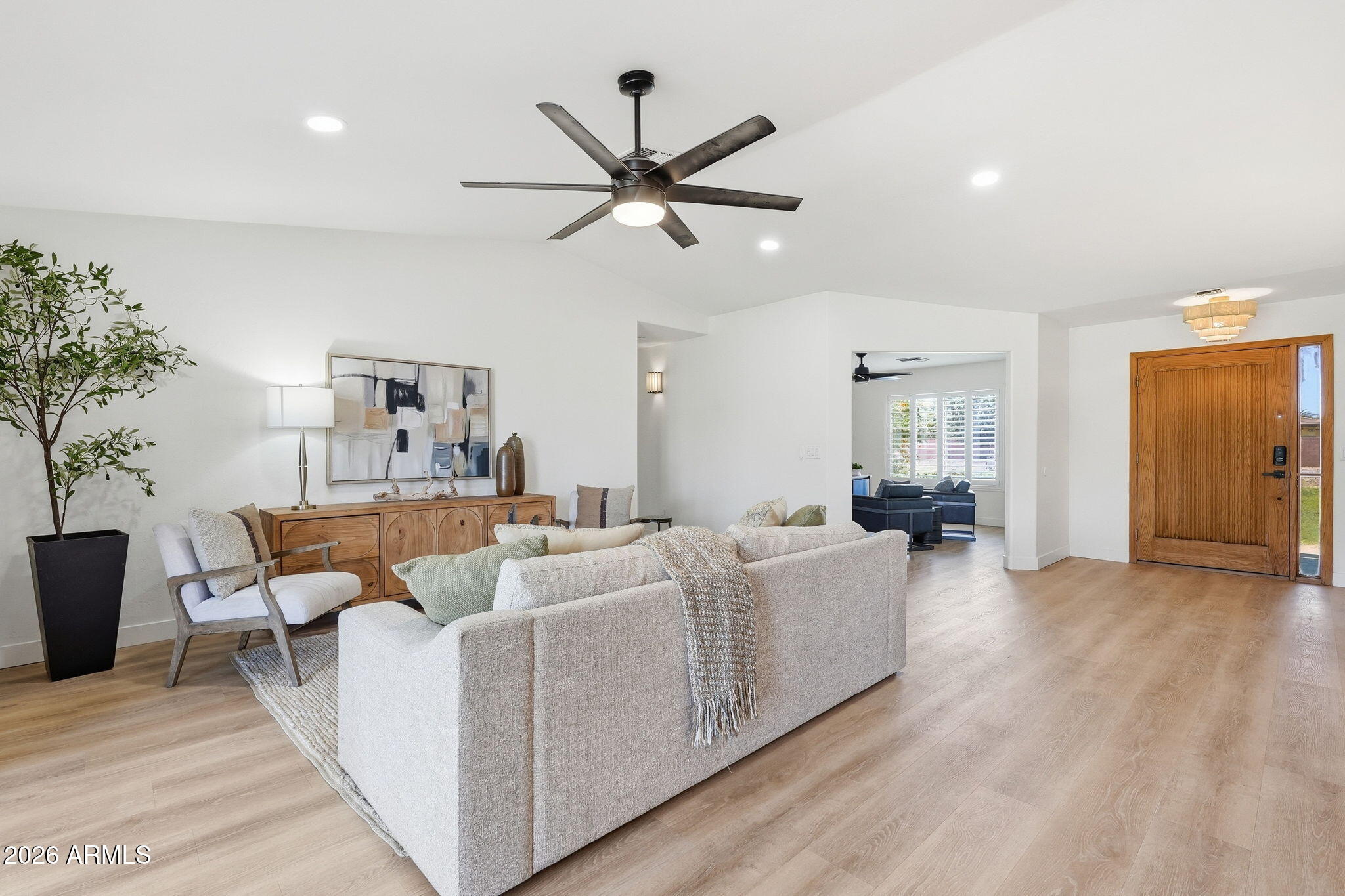 2830 East Ryan Road Gilbert, AZ 85297 - Photo 14 of 55