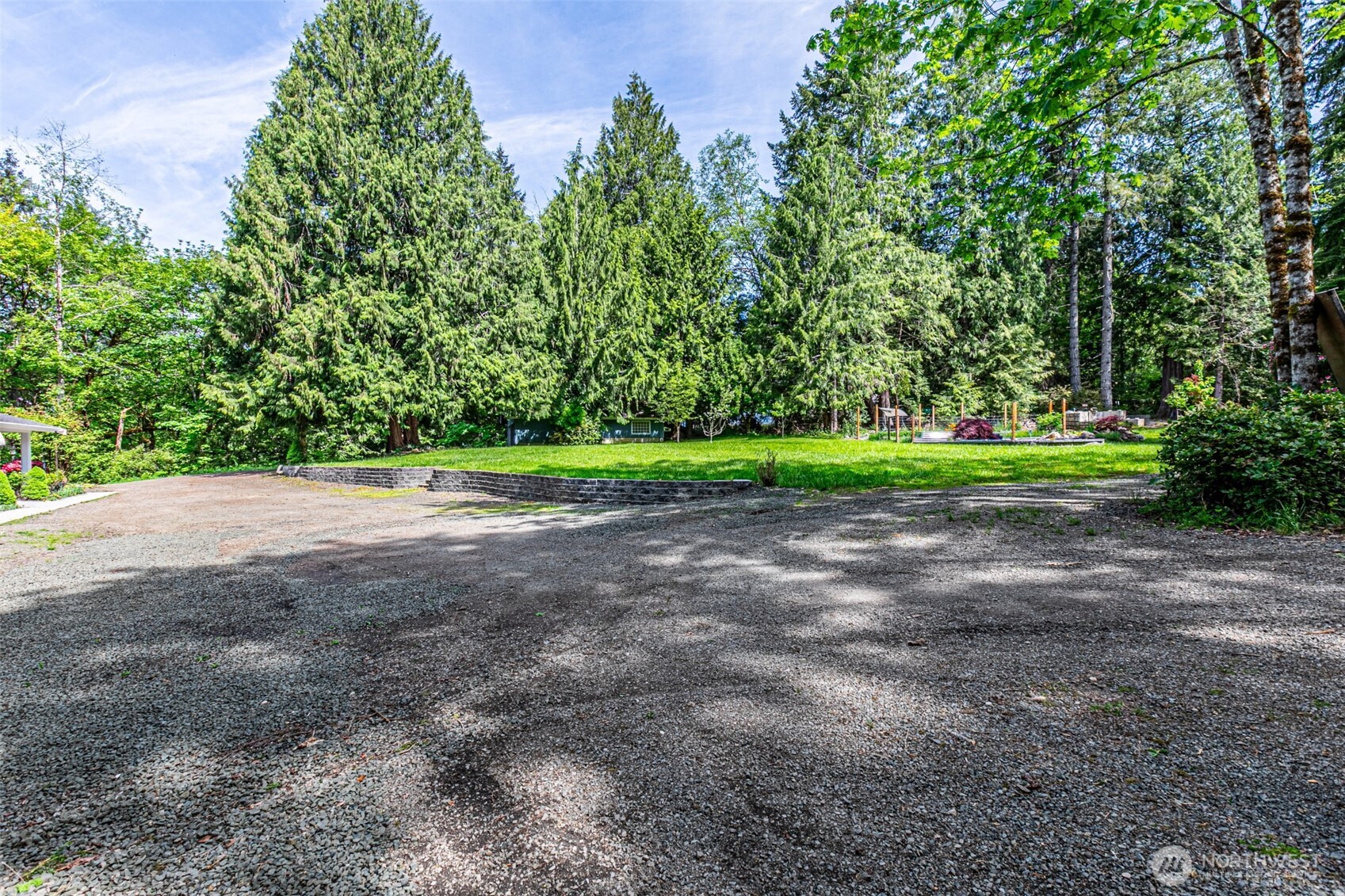 7655 Long Lake Road Southeast Port Orchard, WA 98367 - Photo 11 of 40 Gallery Image 11