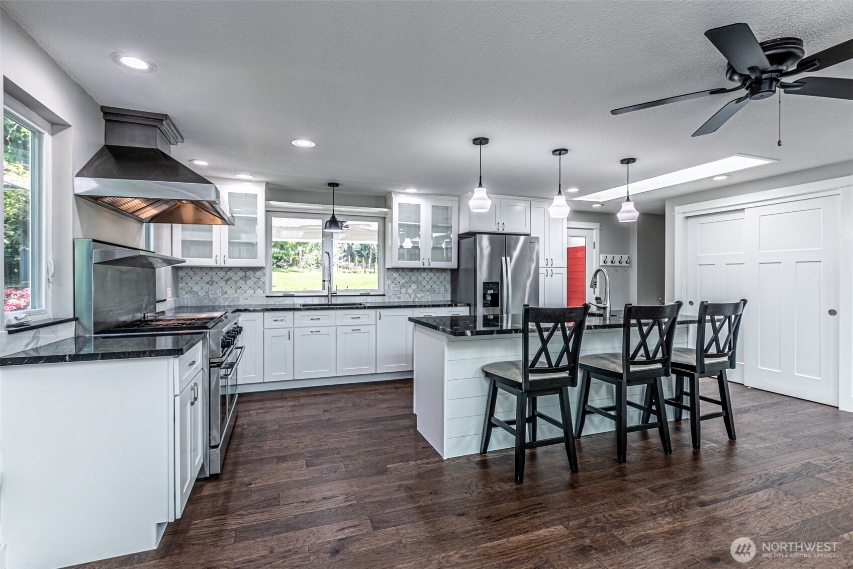 7655 Long Lake Road Southeast Port Orchard, WA 98367 - Photo 13 of 40 Gallery Image 13