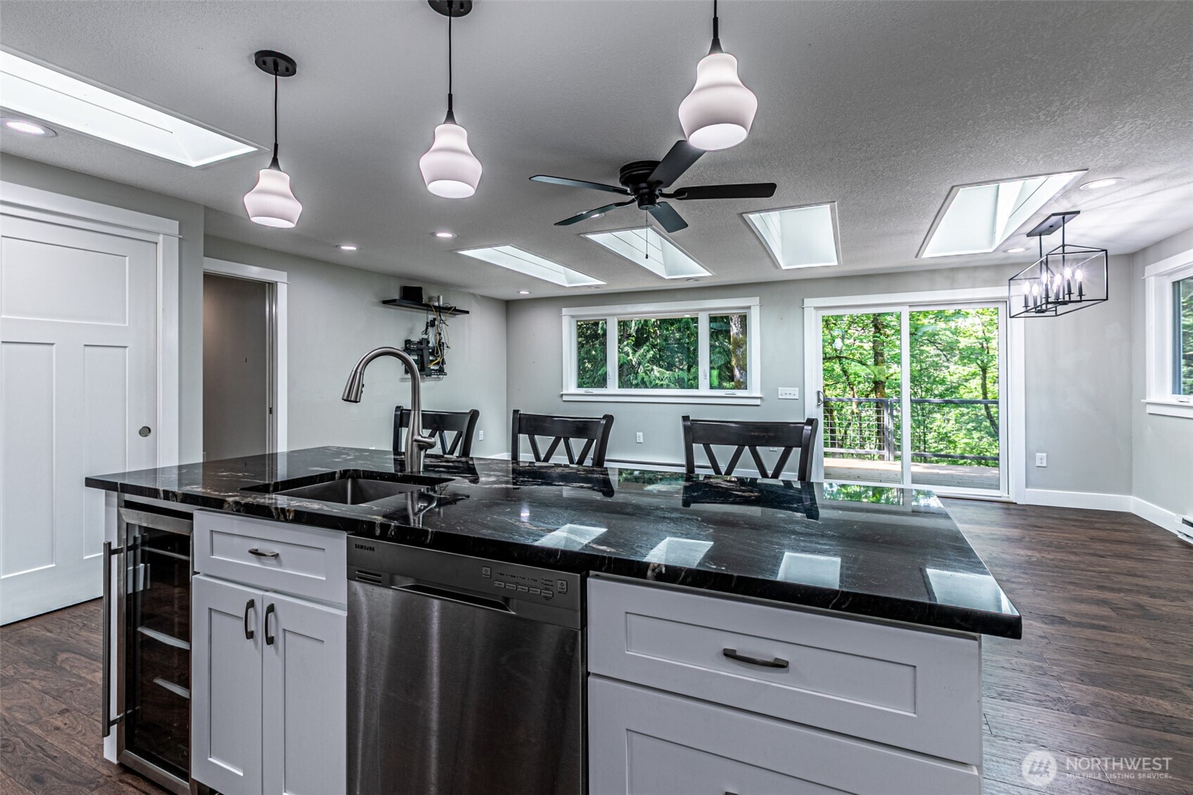7655 Long Lake Road Southeast Port Orchard, WA 98367 - Photo 17 of 40 Gallery Image 17