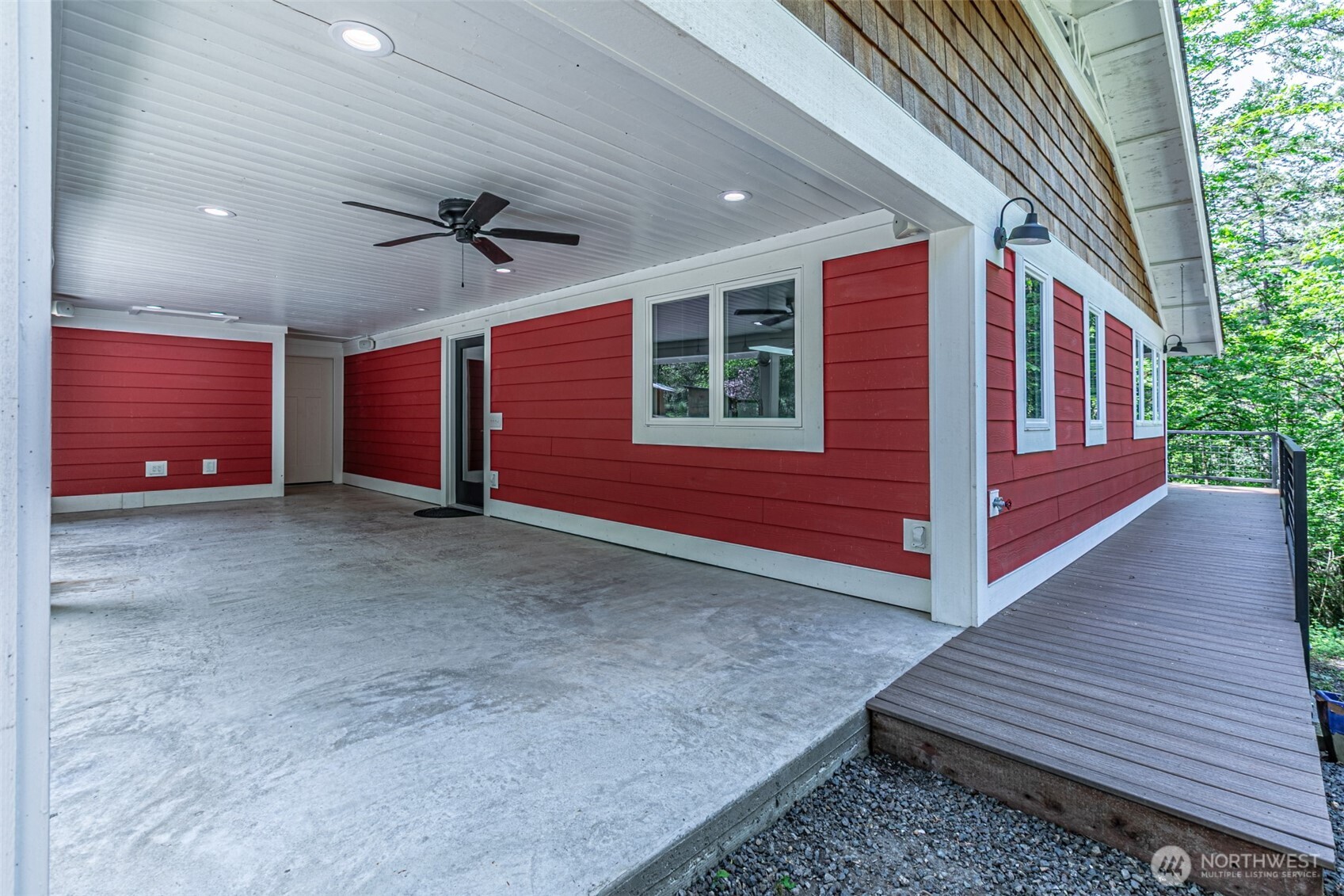 7655 Long Lake Road Southeast Port Orchard, WA 98367 - Photo 5 of 40 Gallery Image 5
