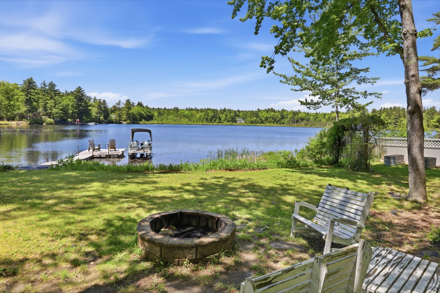 22 Hemlock Circle Sandown, NH 03873 - Photo 46 of 58