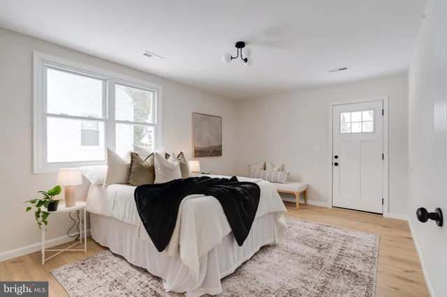 $399,900 | 4711 Beauford Road, Suitland, MD 20746