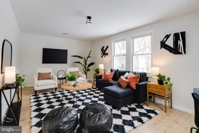 $399,900 | 4711 Beauford Road, Suitland, MD 20746