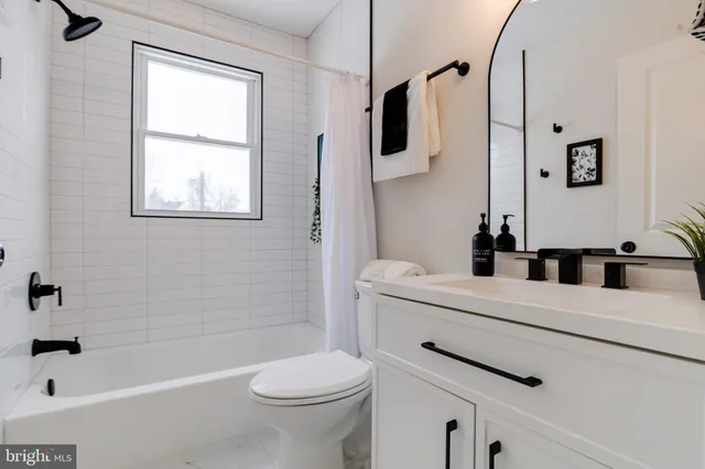 $399,900 | 4711 Beauford Road, Suitland, MD 20746