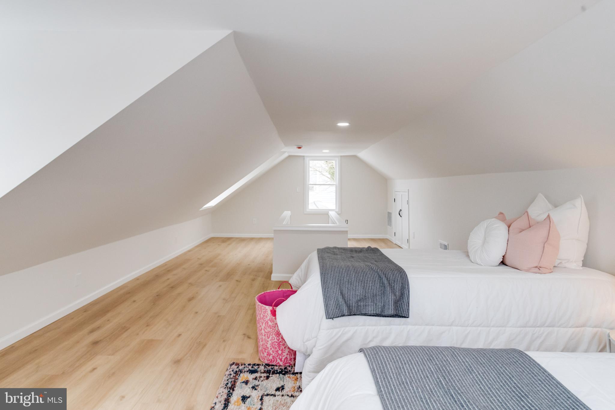 4711 Beauford Road Suitland, MD 20746 - Photo 34 of 36