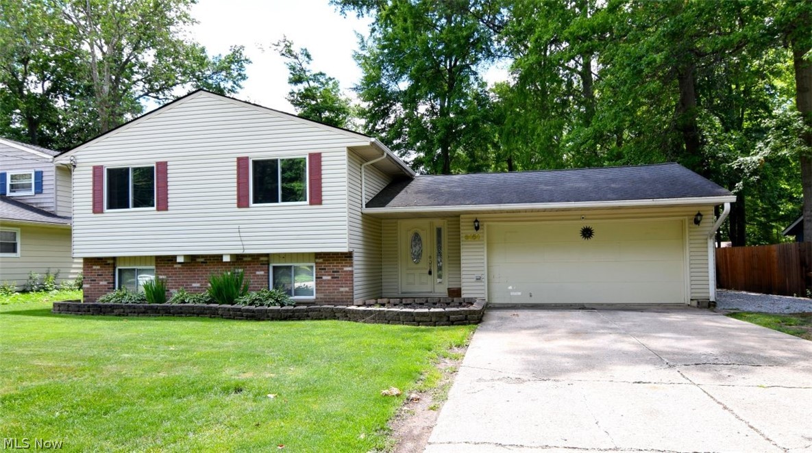 5454 Barton Road North Olmsted, OH 44070 - Photo 1 of 31