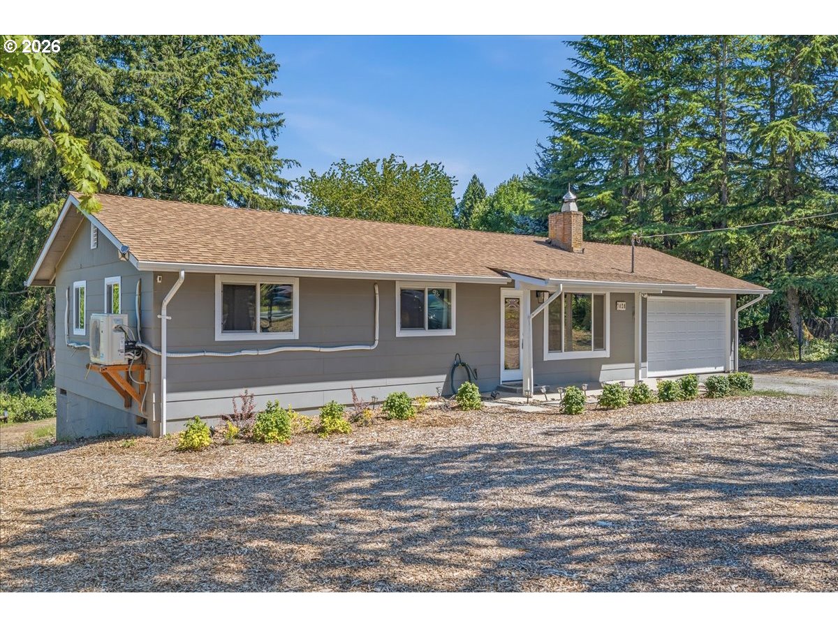7028 Southeast Hogan Road Gresham, OR 97080 - Photo 2 of 37