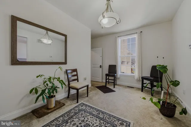 $849,900 | 1049 Matthew Way, New Castle, DE 19720