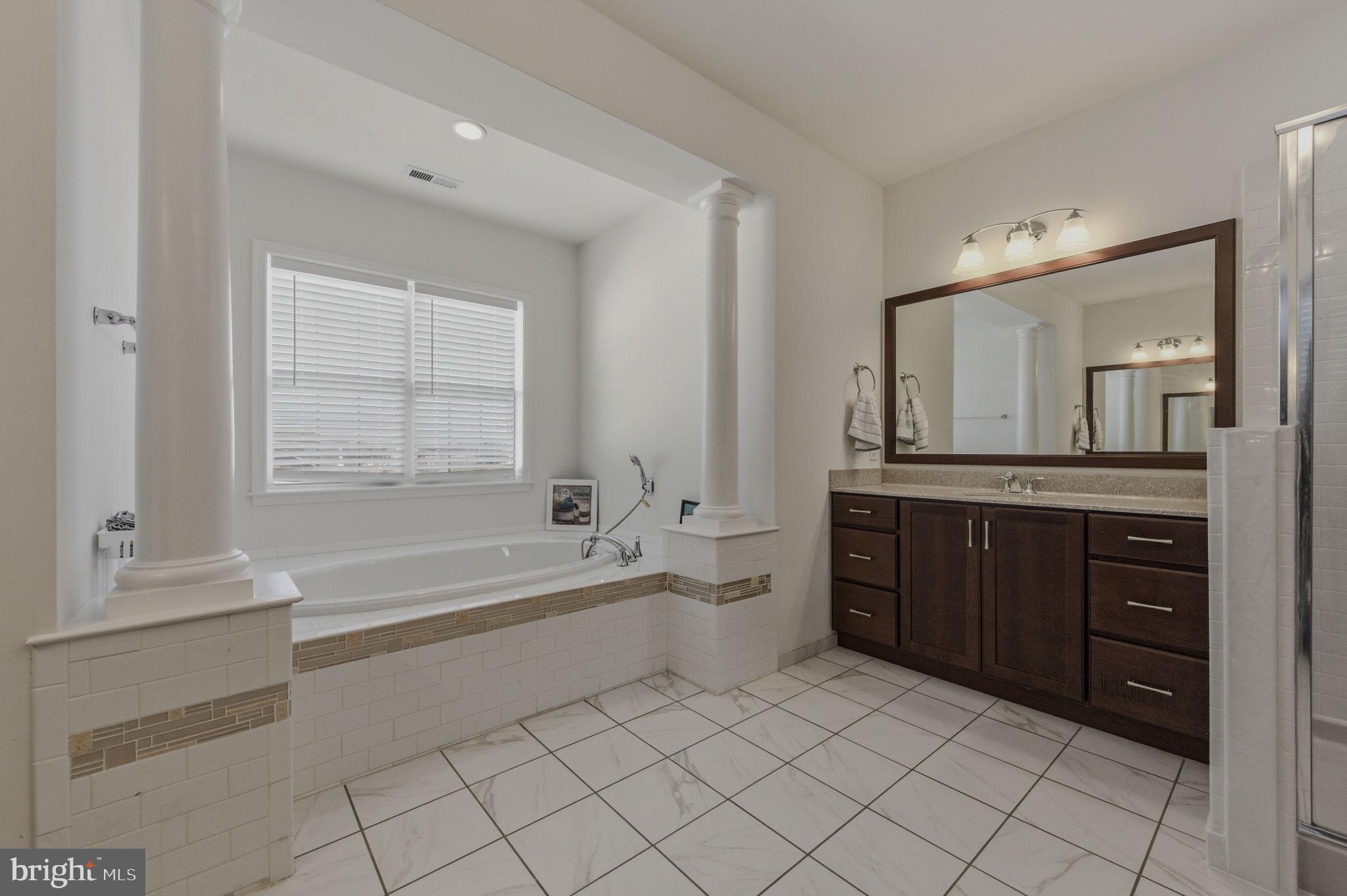 1049 Matthew Way New Castle, DE 19720 - Photo 41 of 69