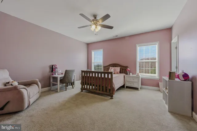 $849,900 | 1049 Matthew Way, New Castle, DE 19720