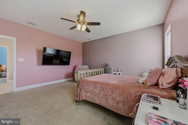 $849,900 | 1049 Matthew Way, New Castle, DE 19720