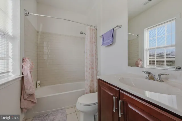 $849,900 | 1049 Matthew Way, New Castle, DE 19720