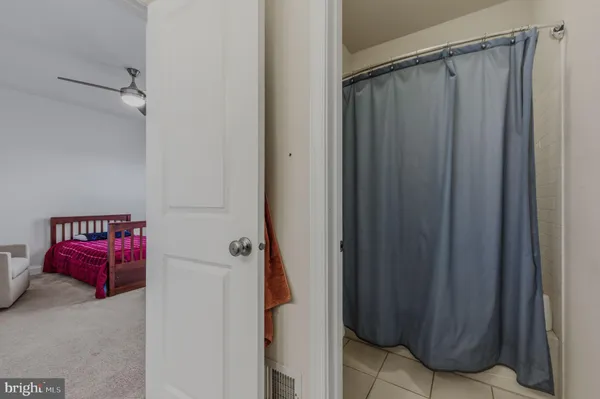 $849,900 | 1049 Matthew Way, New Castle, DE 19720