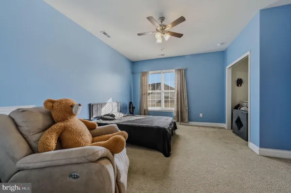 $849,900 | 1049 Matthew Way, New Castle, DE 19720