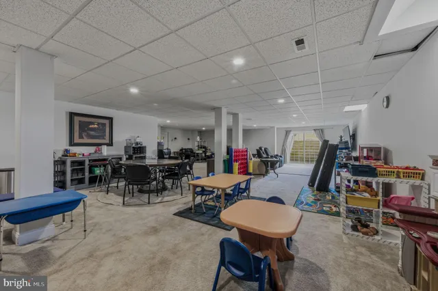 $849,900 | 1049 Matthew Way, New Castle, DE 19720