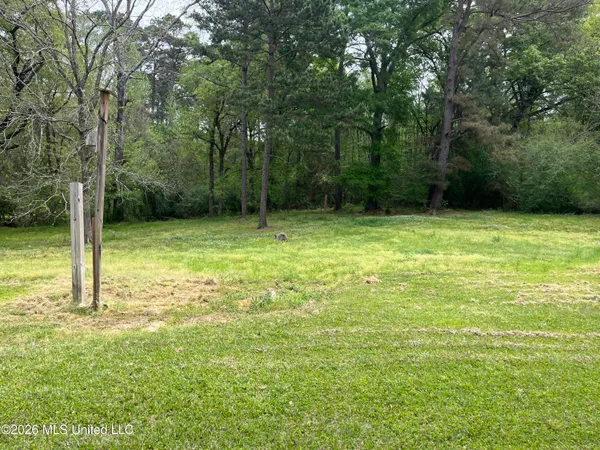 $110,000 | 1215 Mt Zion Road Northwest, Brookhaven, MS 39601