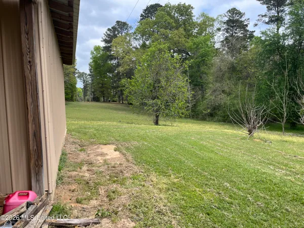 $110,000 | 1215 Mt Zion Road Northwest, Brookhaven, MS 39601