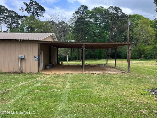 $110,000 | 1215 Mt Zion Road Northwest, Brookhaven, MS 39601