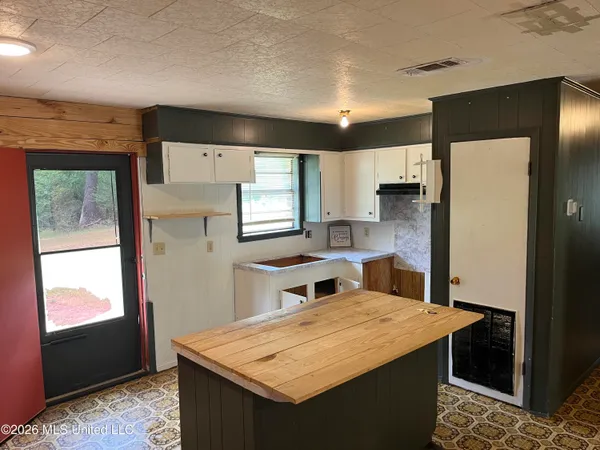 $110,000 | 1215 Mt Zion Road Northwest, Brookhaven, MS 39601