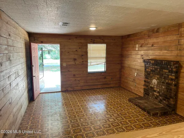 $110,000 | 1215 Mt Zion Road Northwest, Brookhaven, MS 39601