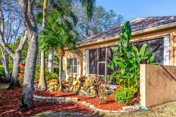 $488,000 | 10069 Mizner Falls Way, Boynton Beach, FL 33437