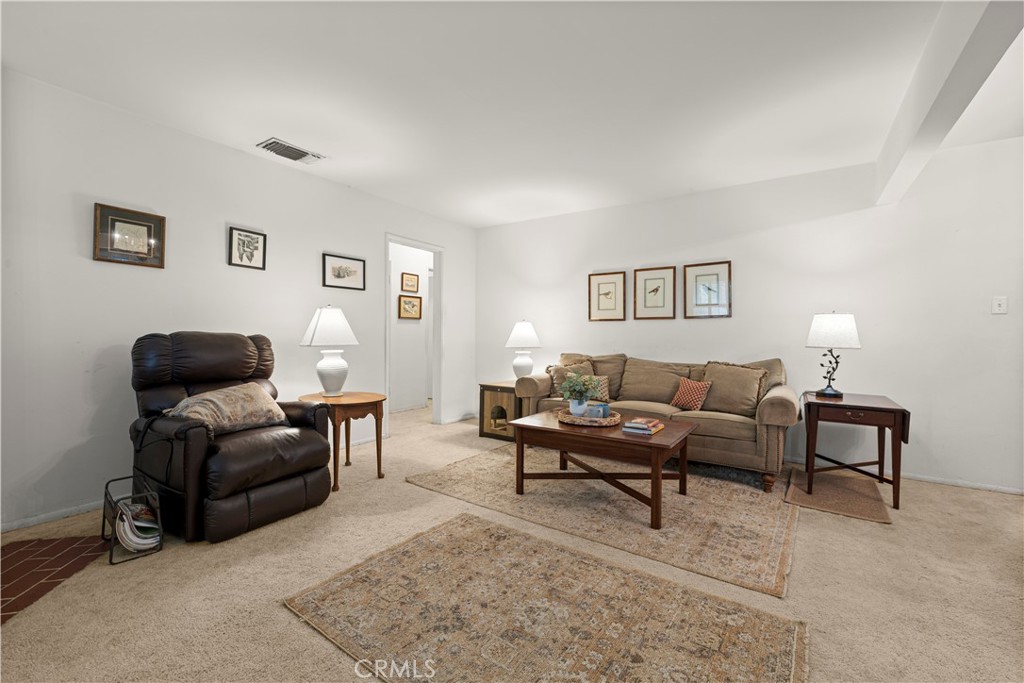 2736 West Court Street Rialto, CA 92376 - Photo 3 of 28 Gallery Image 3