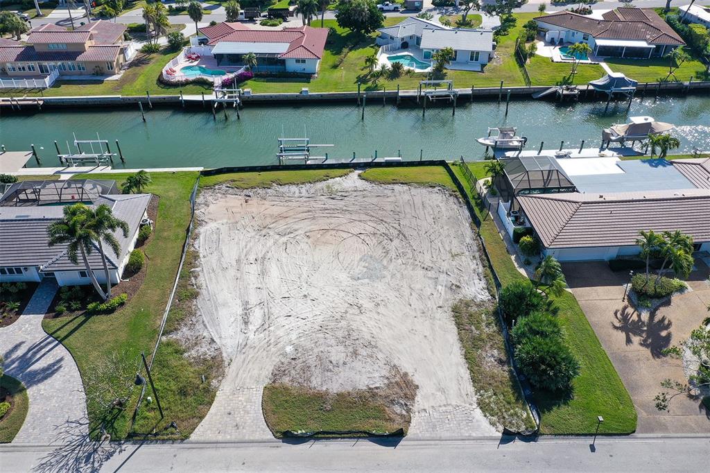 536 Gunwale Lane Longboat Key, FL 34228 - Photo 12 of 29
