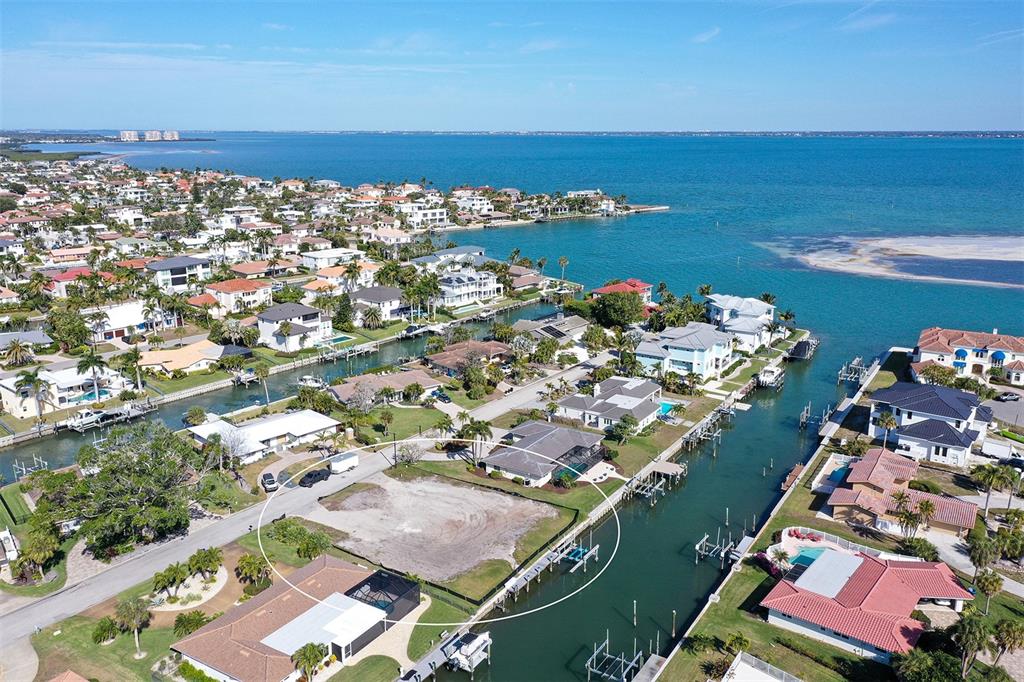 536 Gunwale Lane Longboat Key, FL 34228 - Photo 17 of 29