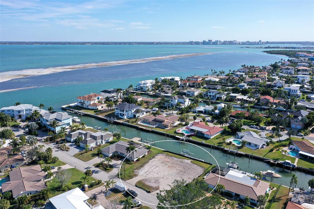 536 Gunwale Lane Longboat Key, FL 34228 - Photo 3 of 29