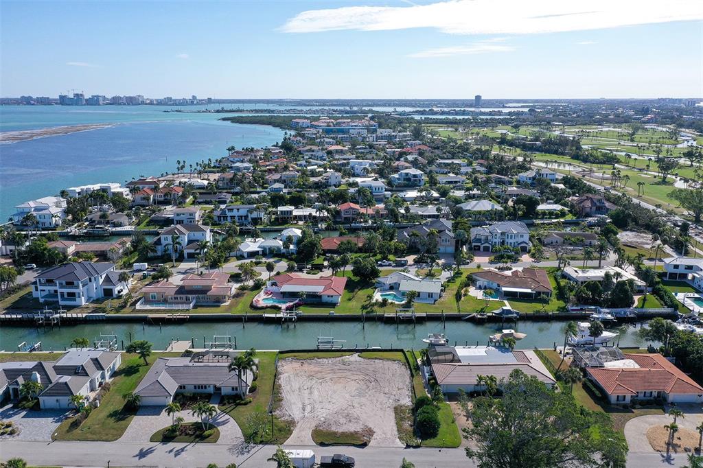 536 Gunwale Lane Longboat Key, FL 34228 - Photo 4 of 29