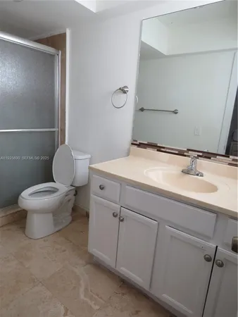 $2,500 | 11840 Northeast 19th Drive, Unit 26, North Miami, FL 33181