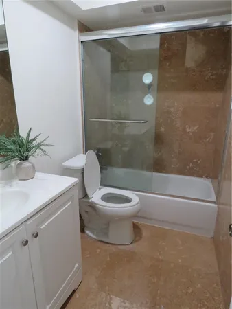 $2,500 | 11840 Northeast 19th Drive, Unit 26, North Miami, FL 33181