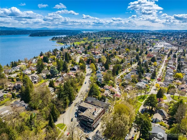 $599,000 | 2809 Mt Rainier Drive South, Unit 4, Seattle, WA 98144