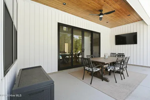 $1,395,000 | 655 Tufts Vista, Jackson Springs, NC 27281